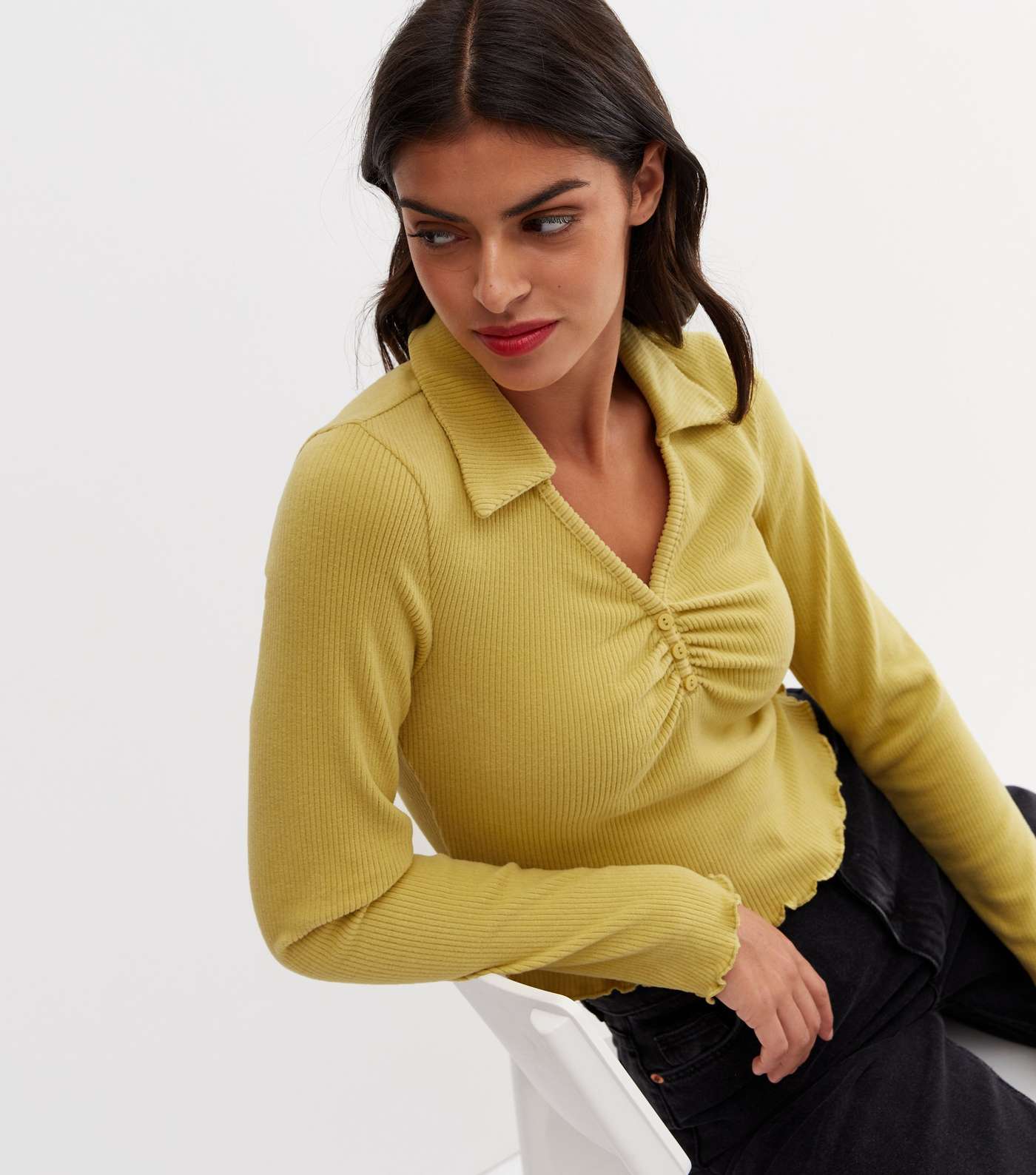 Light Green Fine Knit Ruched Front Collared Polo Top Image 3