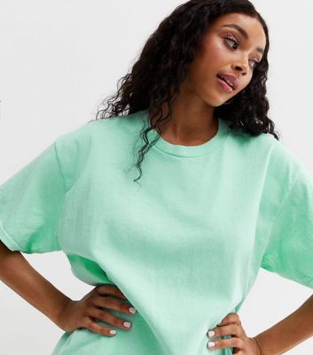 Light Green Plain Crew Neck T Shirt New Look