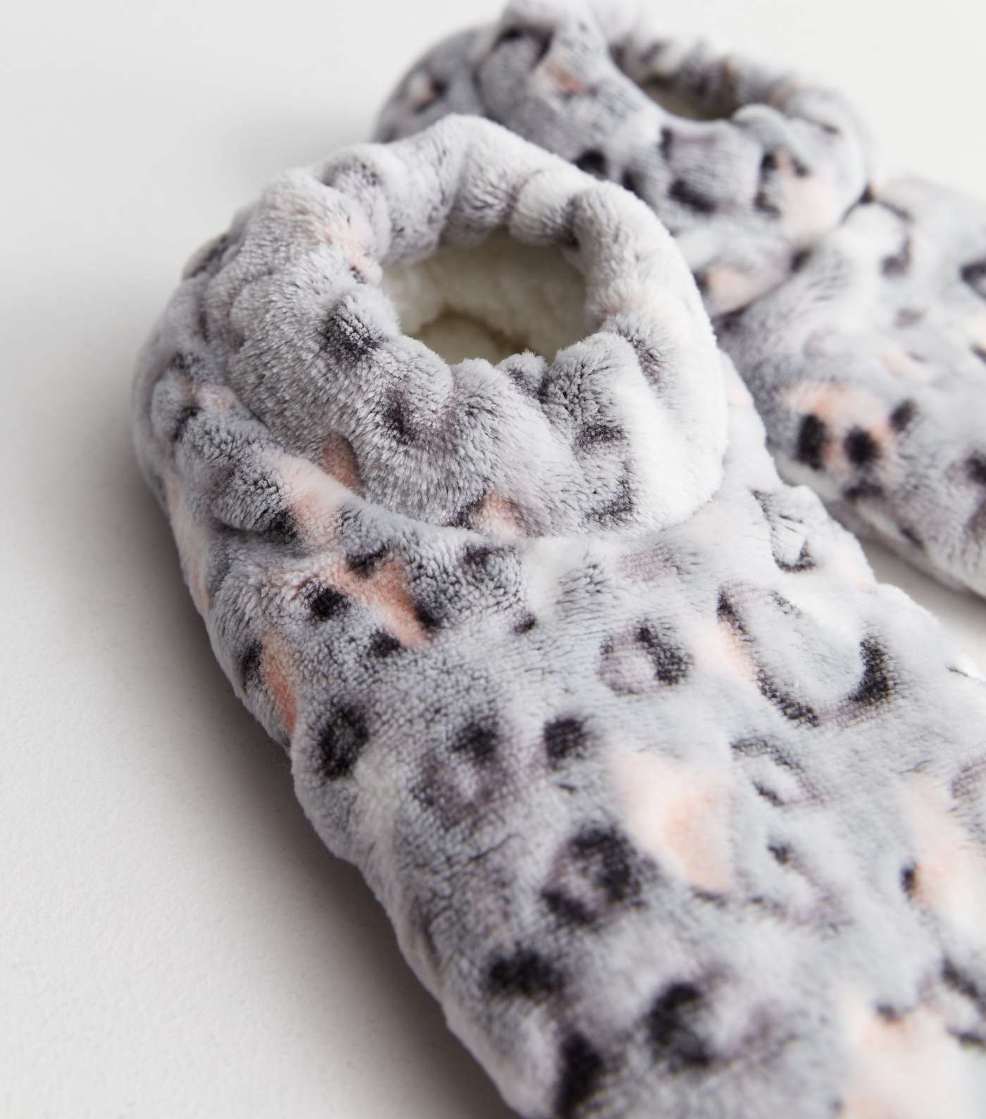 Grey Leopard Print Fluffy Slipper Socks Image 2