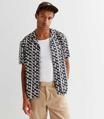 Black Geometric Piped Short Sleeve Shirt