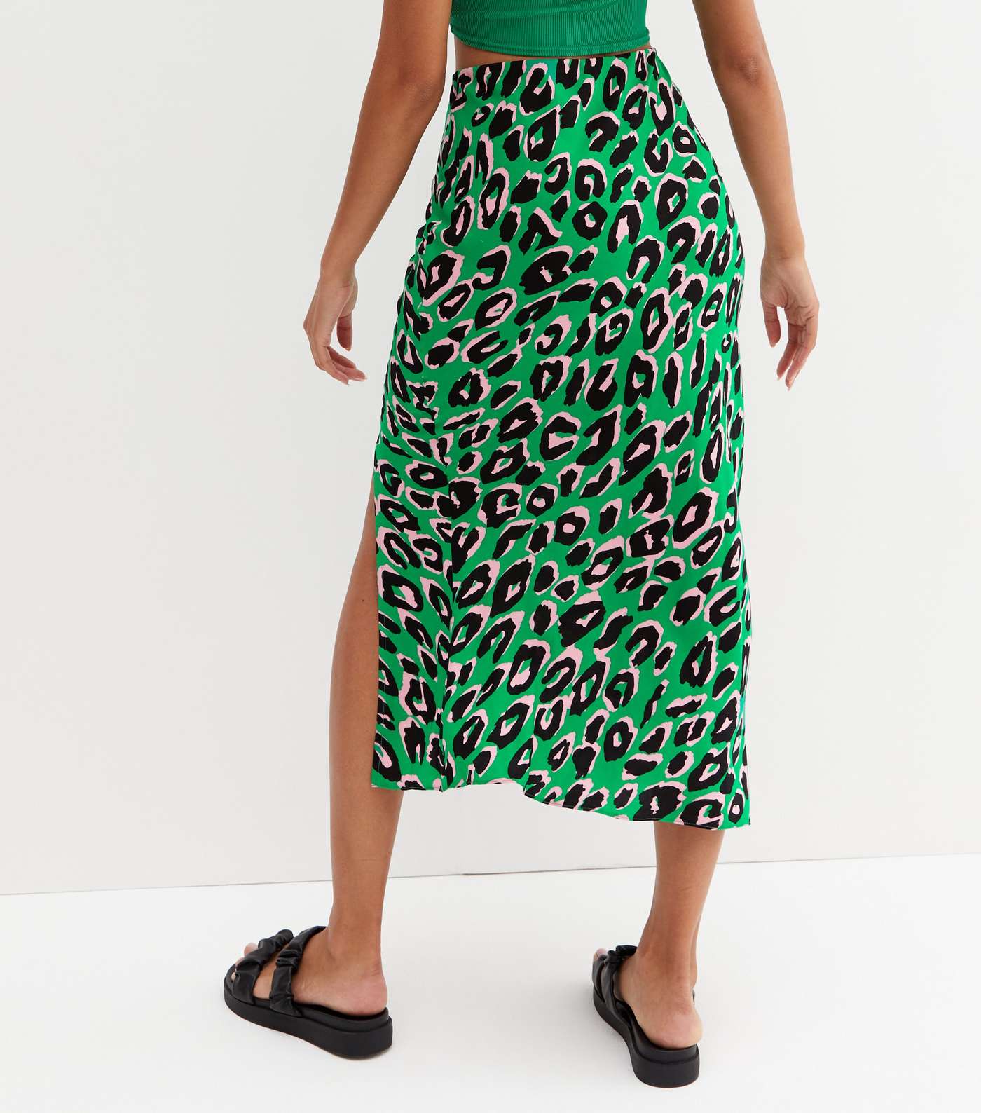 Green Leopard Print Split Midi Skirt Image 4