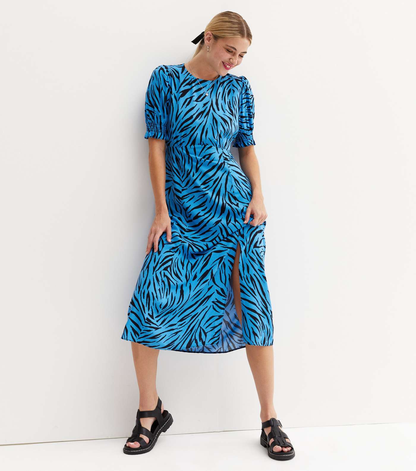 Blue Zebra Print Split Hem Midi Dress Image 3