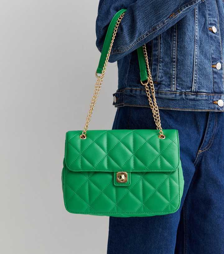 Quilted Twist Lock Chain Bag