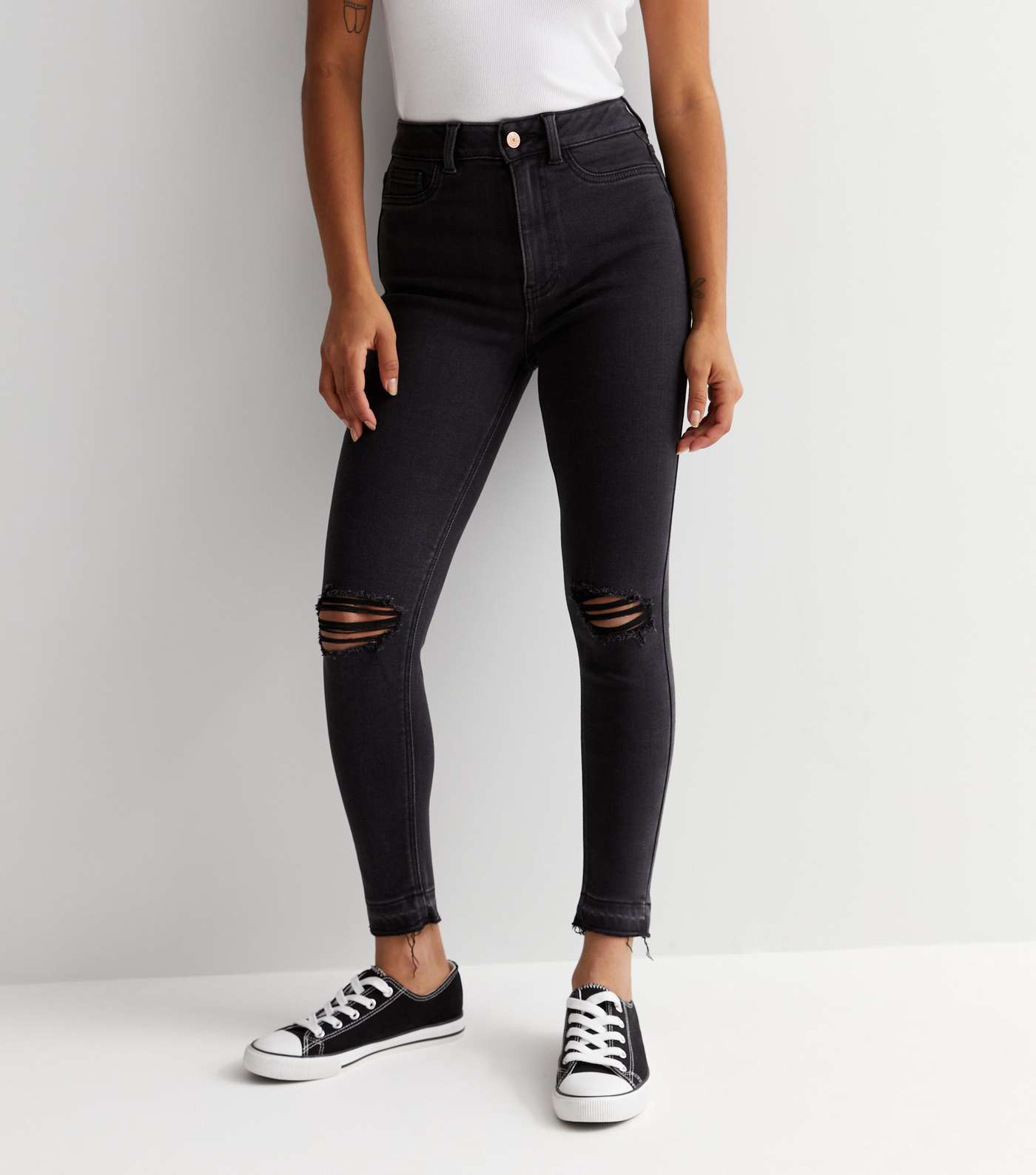 Petite Black Ripped Knee High Waist Hallie Super Skinny Jeans Image 2