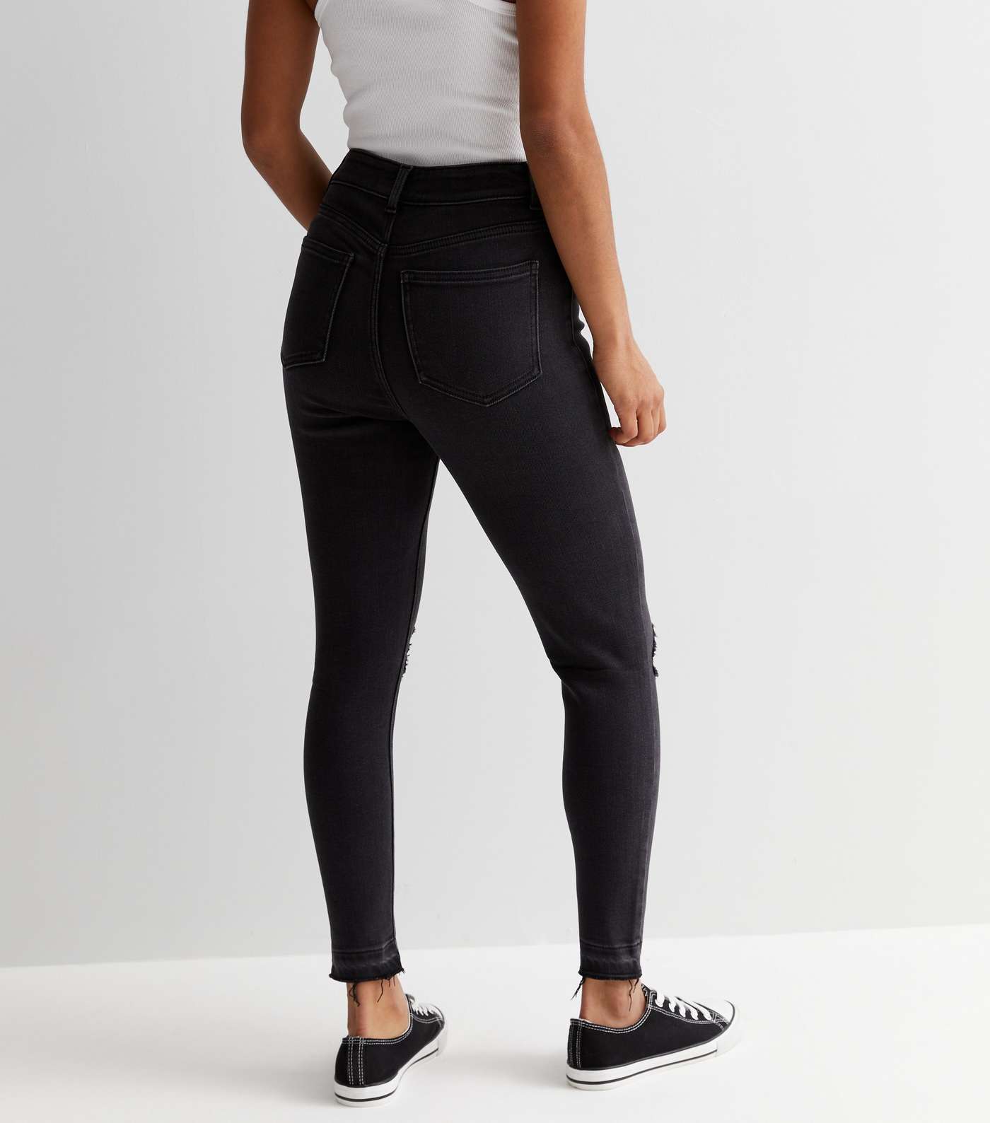 Petite Black Ripped Knee High Waist Hallie Super Skinny Jeans Image 4