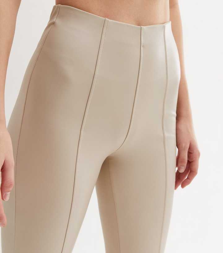 https://media2.newlookassets.com/i/newlook/841480513M2/womens/clothing/leggings/cream-leather-look-high-waist-leggings.jpg?strip=true&qlt=50&w=720