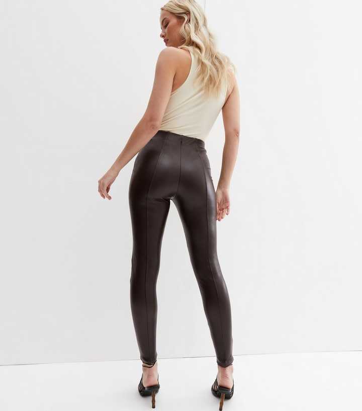 https://media2.newlookassets.com/i/newlook/841480527M3/womens/clothing/leggings/dark-brown-leather-look-high-waist-leggings.jpg?strip=true&qlt=50&w=720