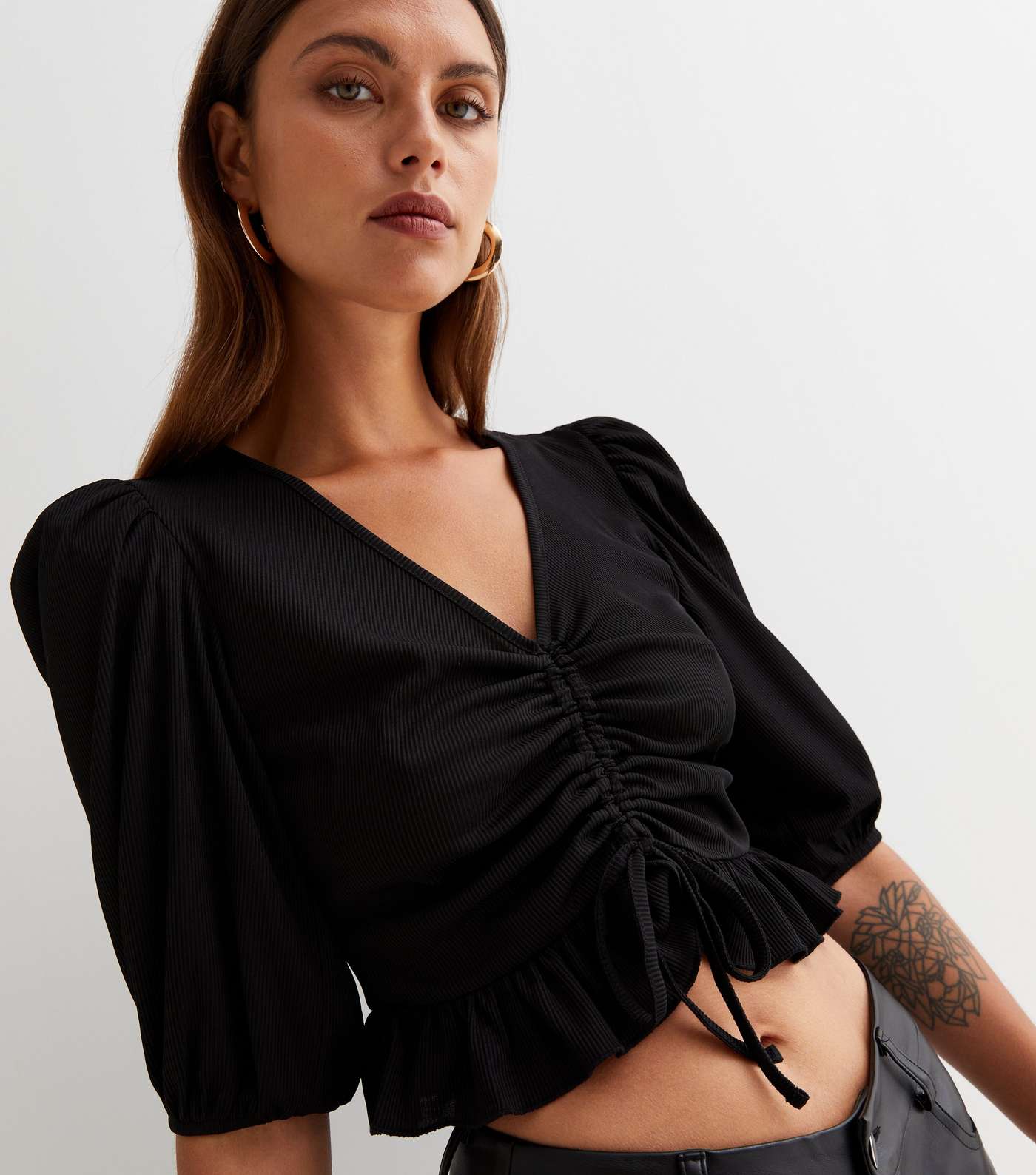 Black Ribbed Ruched Tie Front Crop Top Image 3