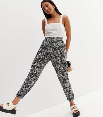 high waisted jogging bottoms