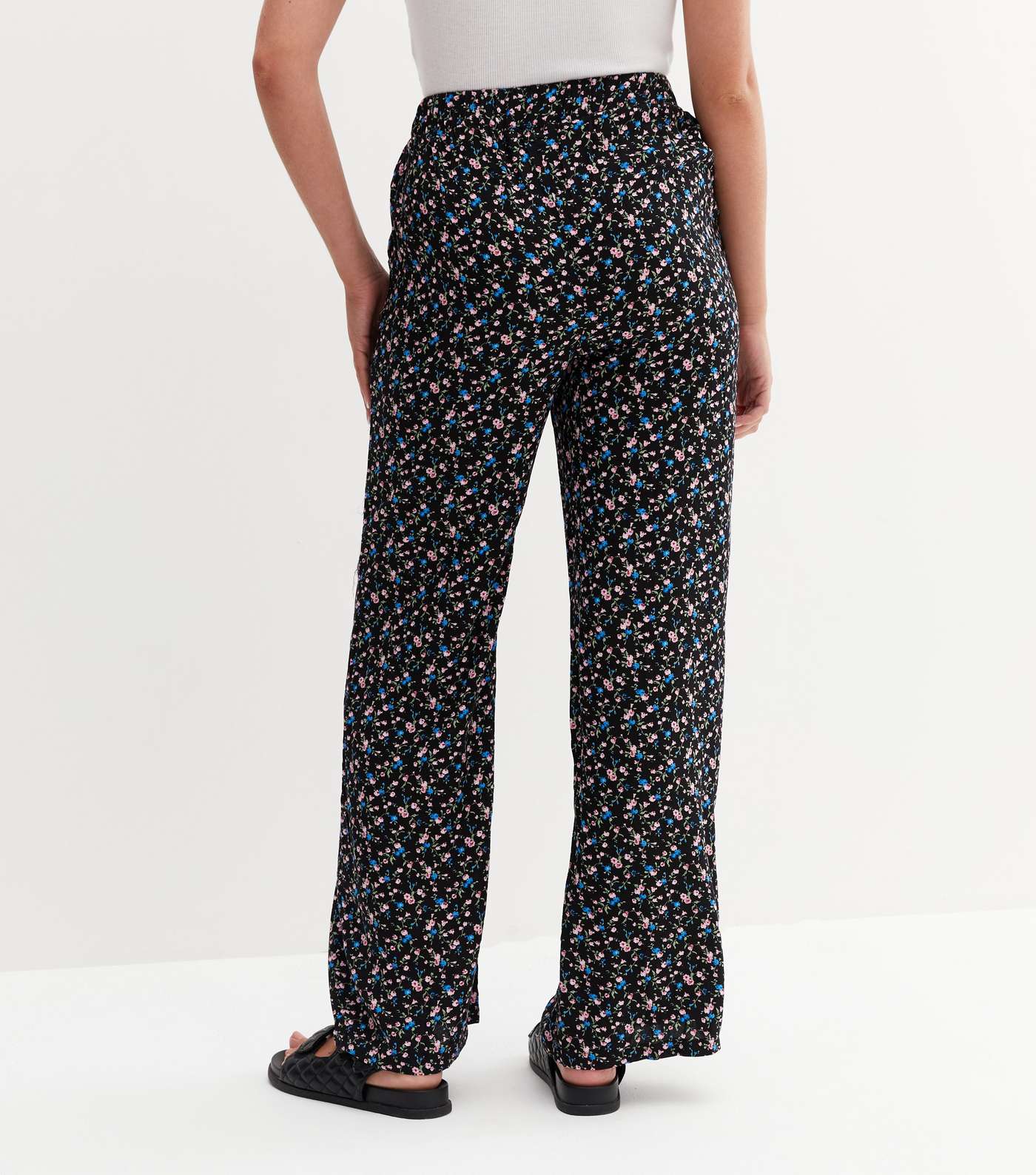 Tall Black Ditsy Floral High Waist Wide Leg Trousers Image 4