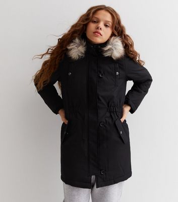 Black coat with fur cheap hood girls