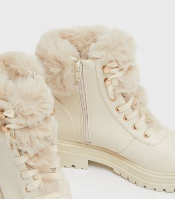 Ladies fluffy sale boots