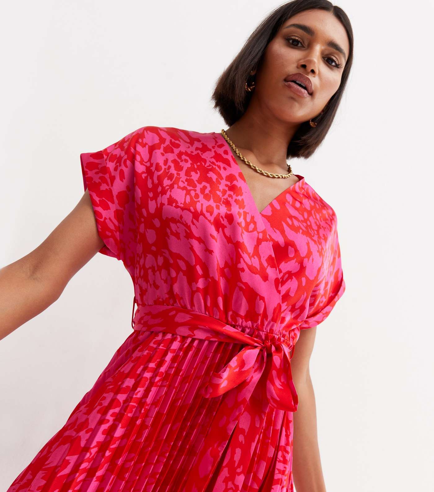 Pink Leopard Print Satin V Neck Pleated Midi Wrap Dress Image 3