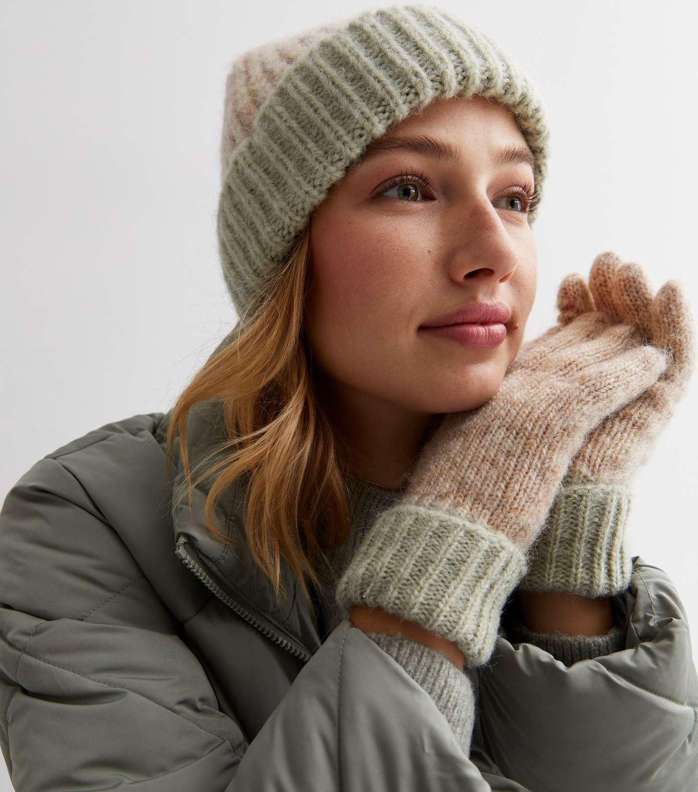 Brown Colour Block Gloves and Beanie Gift Set