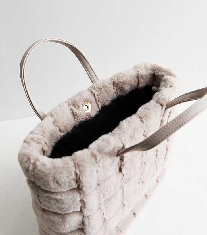 Zara Accessories Mini Basket Bag With Detachable Faux Fur. Has a strap.  Lovely Basket purse.