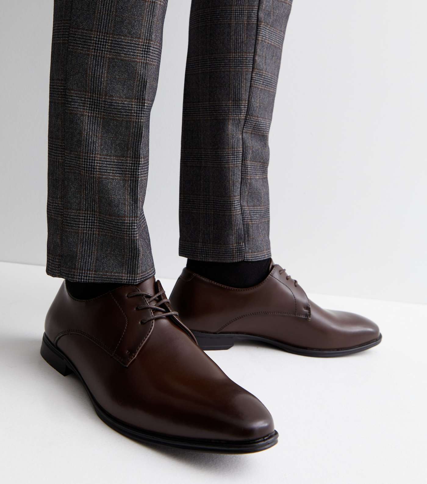 Dark Brown Leather Derby Shoes Image 2