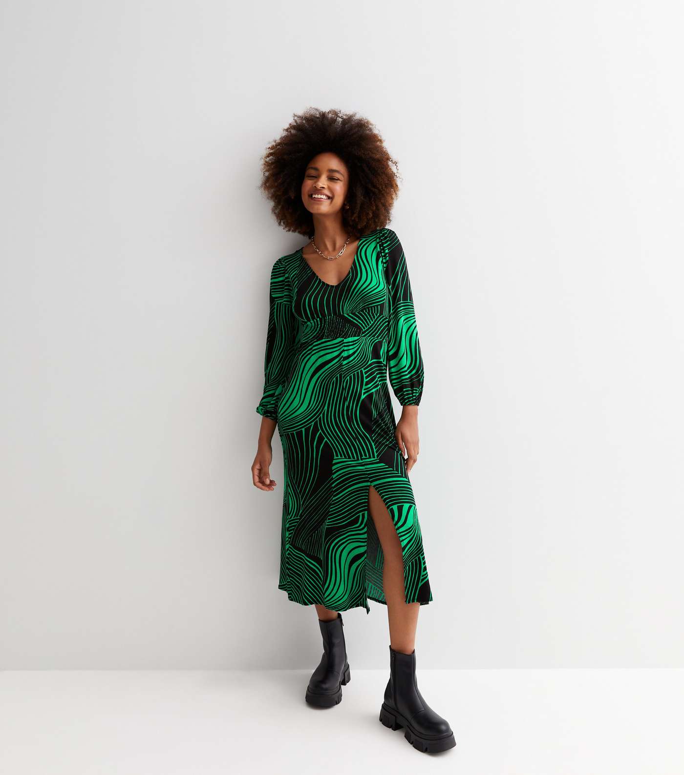 Green Geometric Stripe Long Puff Sleeve Midi Wrap Dress Image 2