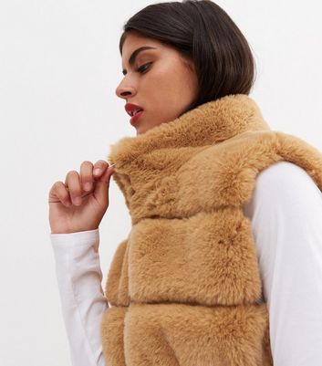 Camel faux hotsell fur gilet