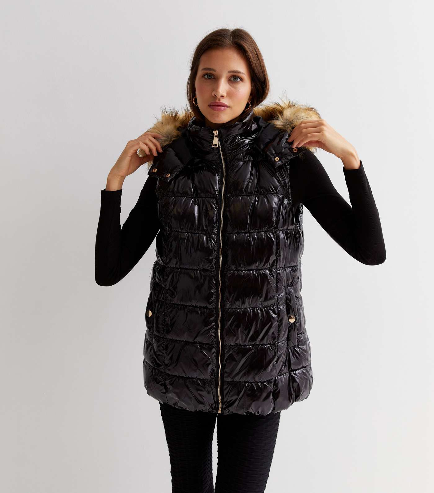 Cameo Rose Black Leather-Look Faux Fur Trim Hooded Gilet Image 3