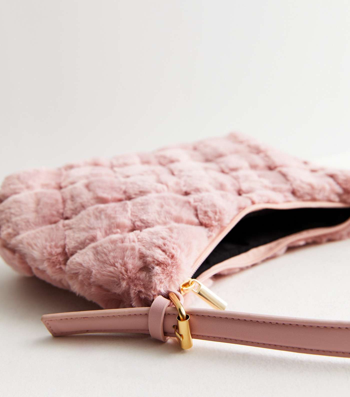 Mid Pink Quilted Faux Fur Shoulder Bag Image 4