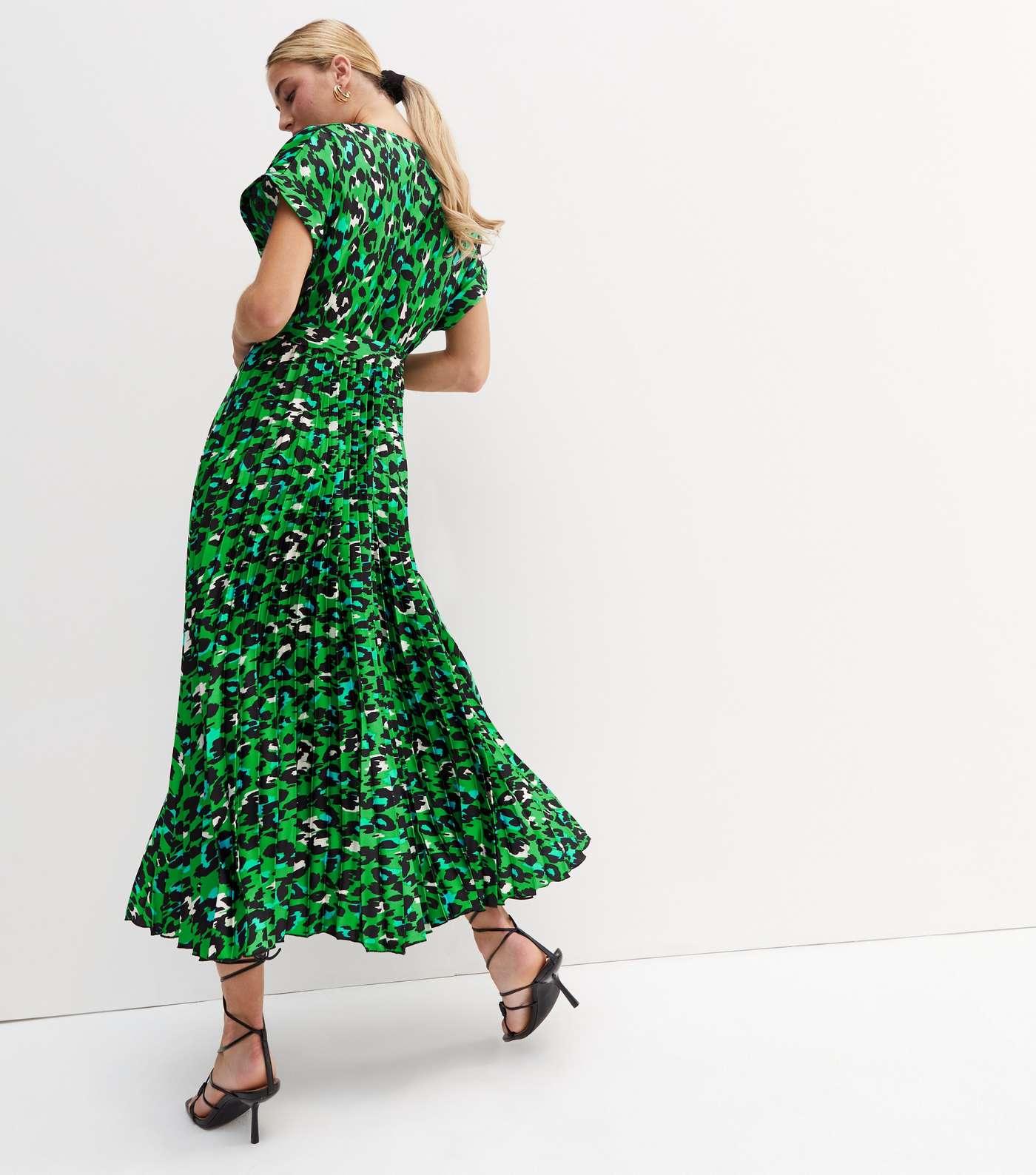 Green Leopard Print Satin Pleated Midi Wrap Dress Image 4