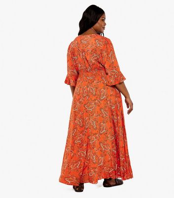 Apricot Curves Paisley Print Tassel 