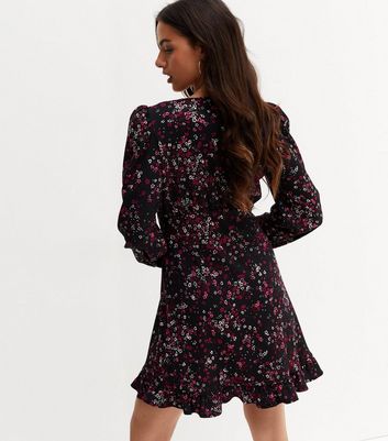 lace trim long sleeve dress