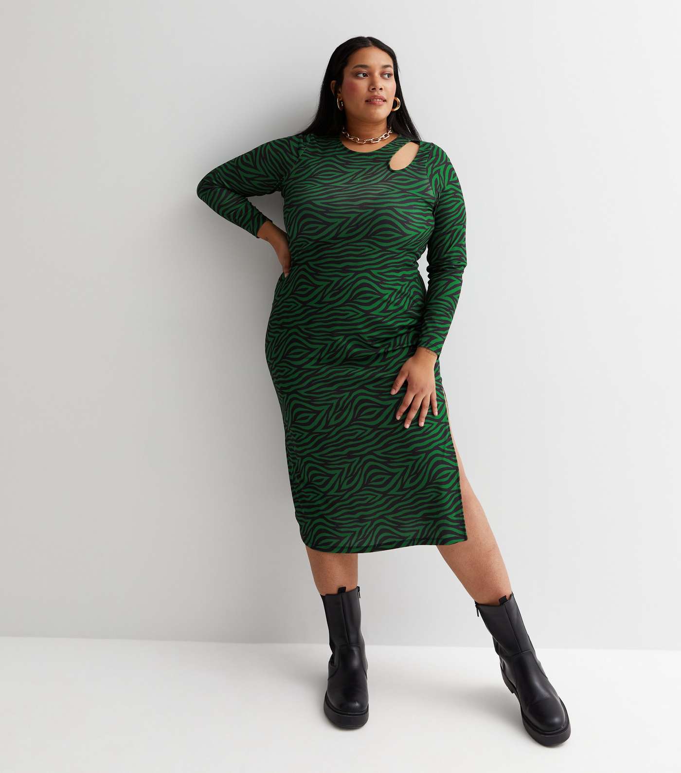 Curves Green Geometric Stripe Jersey Long Sleeve Cut Out Midi Dress Image 3