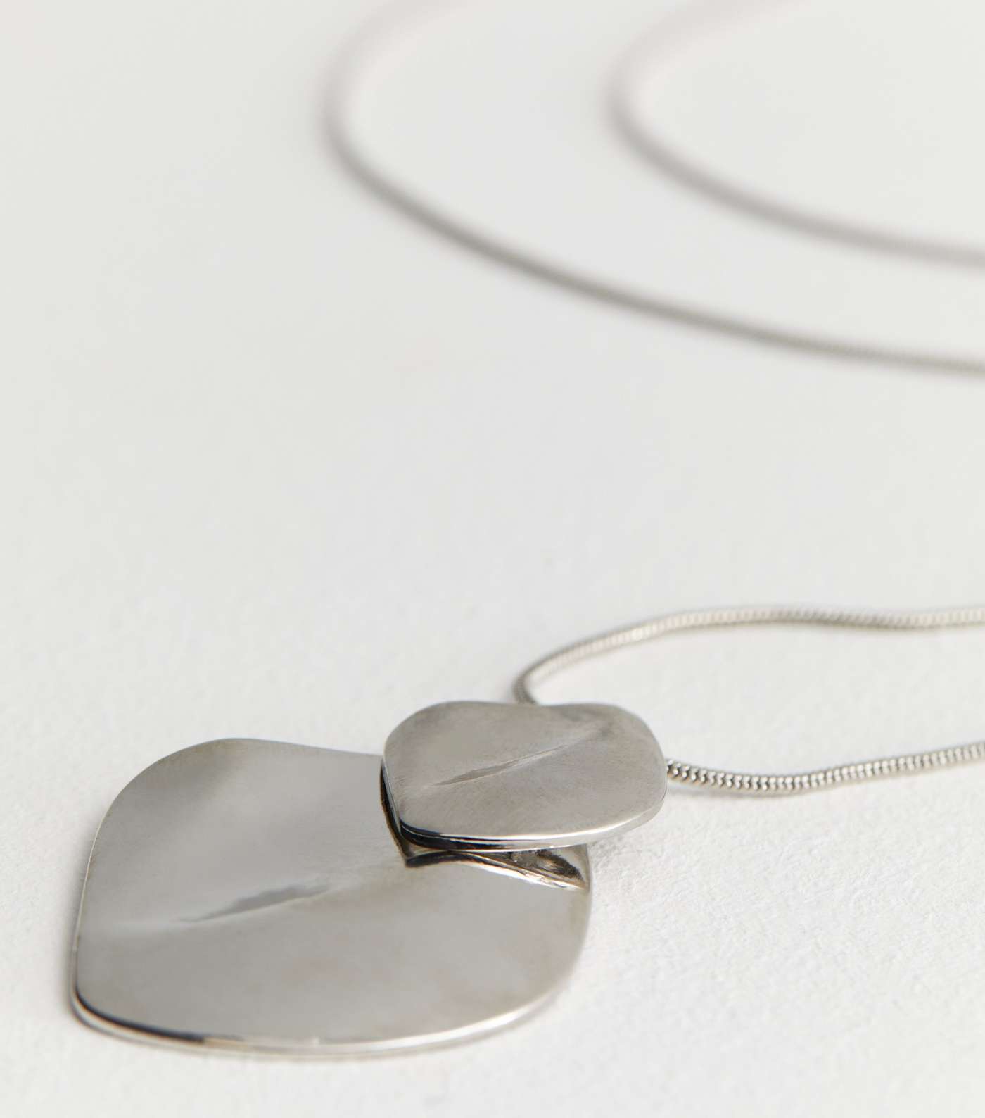 Silver Kite Pendant Long Necklace Image 4