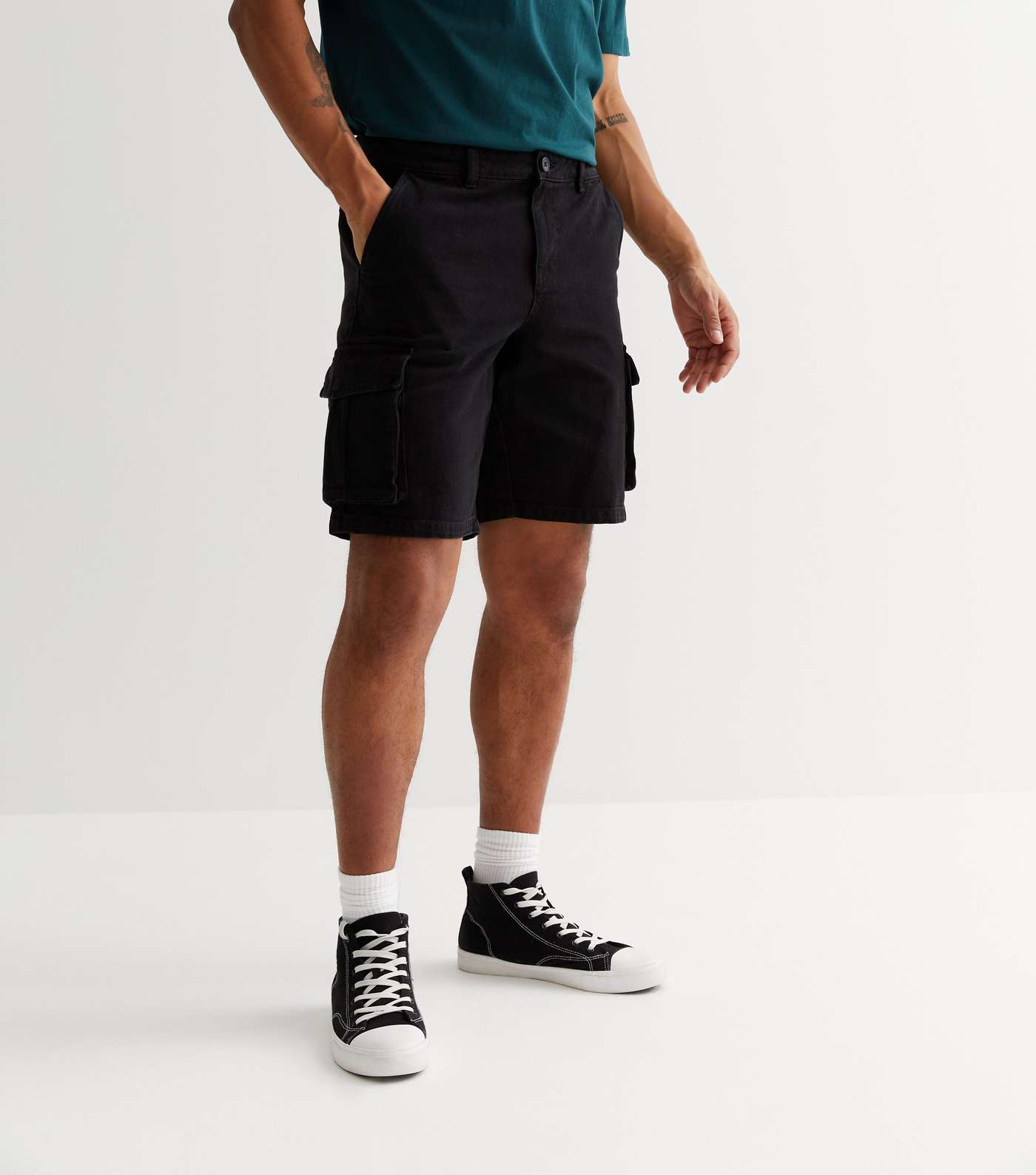 Black Relaxed Fit Cargo Shorts Image 2