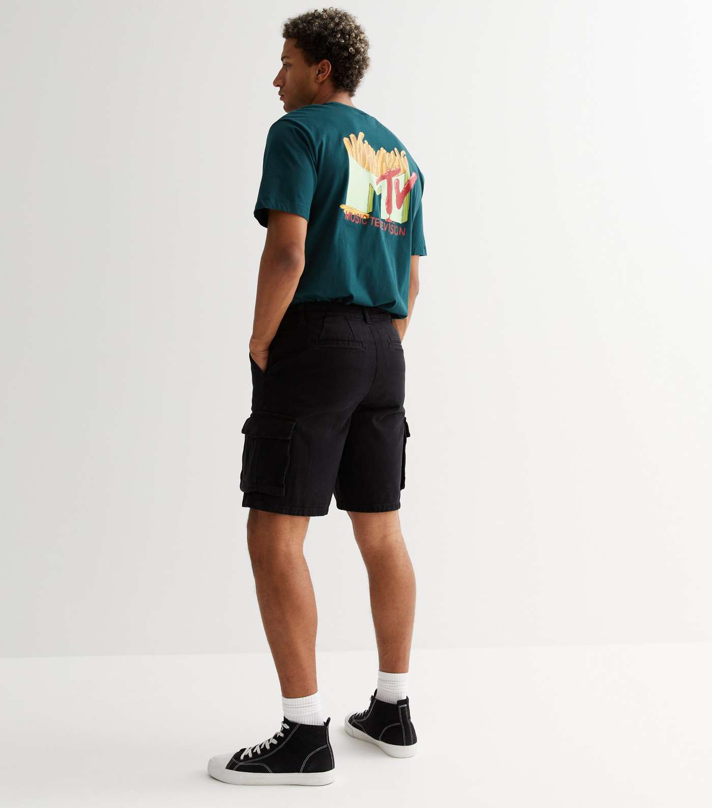 Black Relaxed Fit Cargo Shorts Image 4