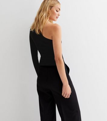 Black one shoulder jumper hot sale