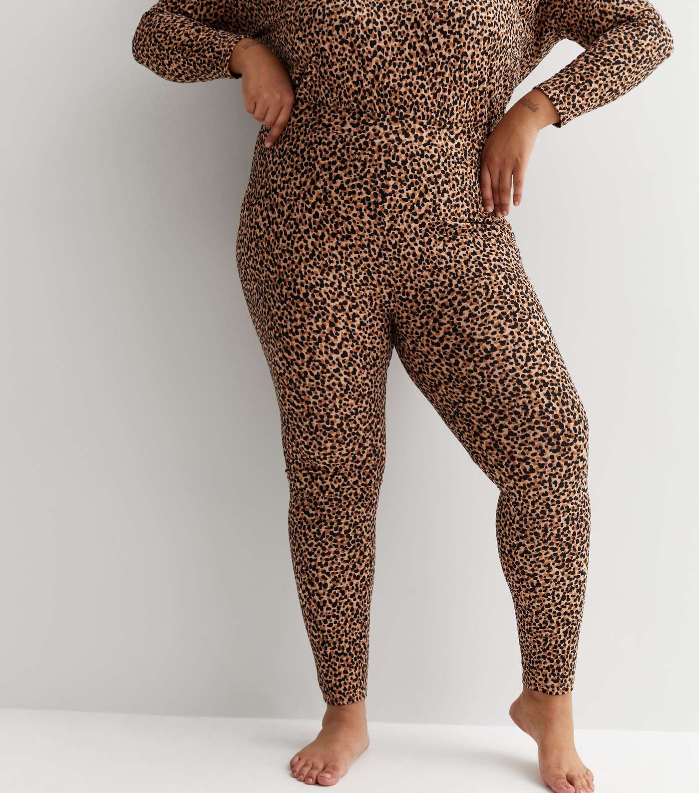 Curves Brown Soft Touch Pyjama Set with Mark Making Print Image 3