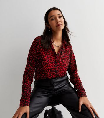 Red black sale leopard print top