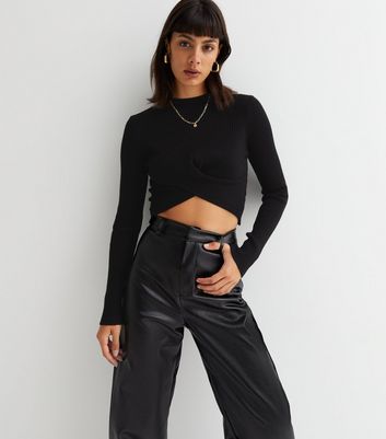 Black twist front outlet jumper