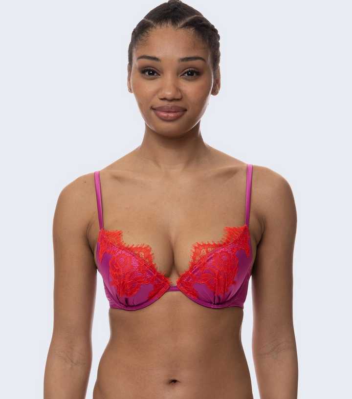 Smooth Boost Plunge Bra with Lace