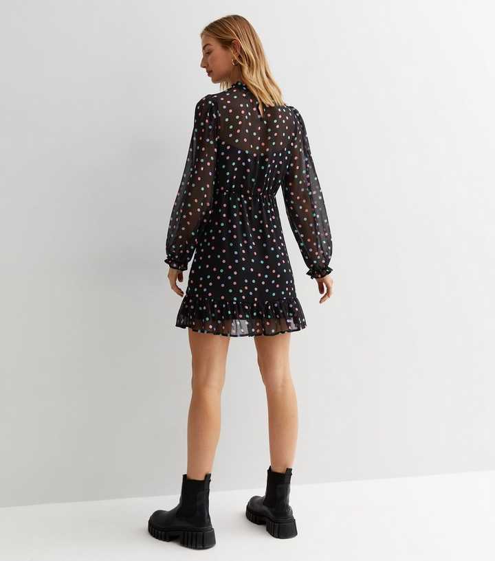 New Look Chiffon Mini Dress in Black Polka Dot