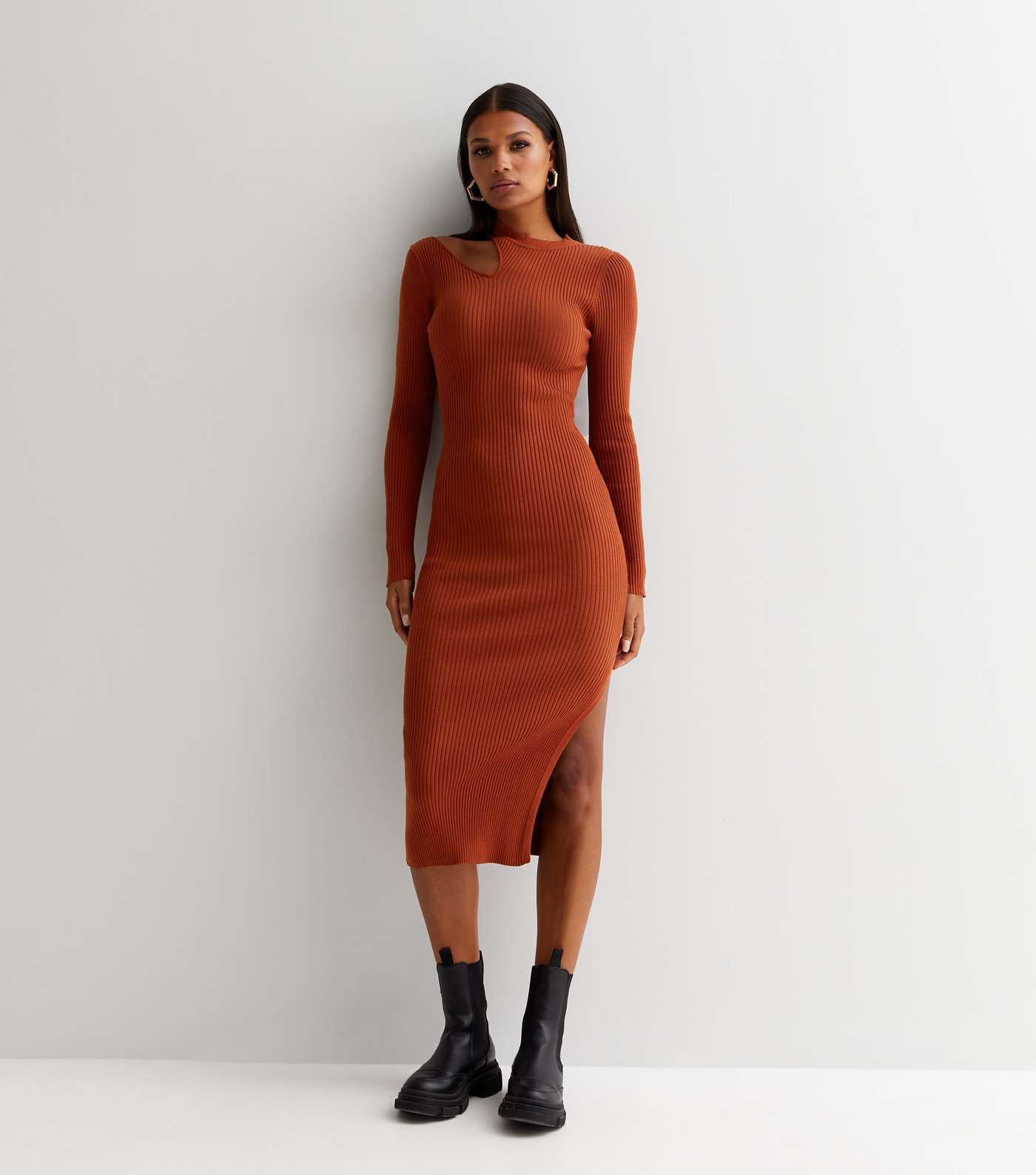 Gini London Rust Ribbed Knit Cut Out Bodycon Midi Dress Image 3