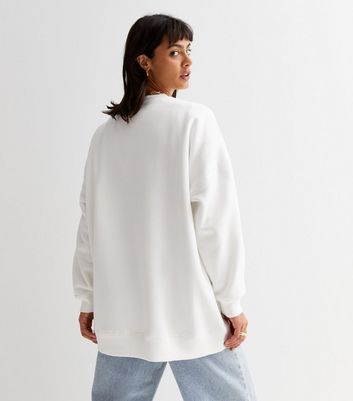 Baggy white sale sweatshirt