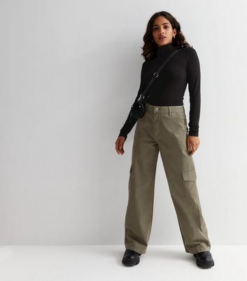 wide leg khaki cargo pants