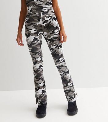 New look hotsell camo trousers