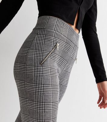 Checked leggings hotsell new look