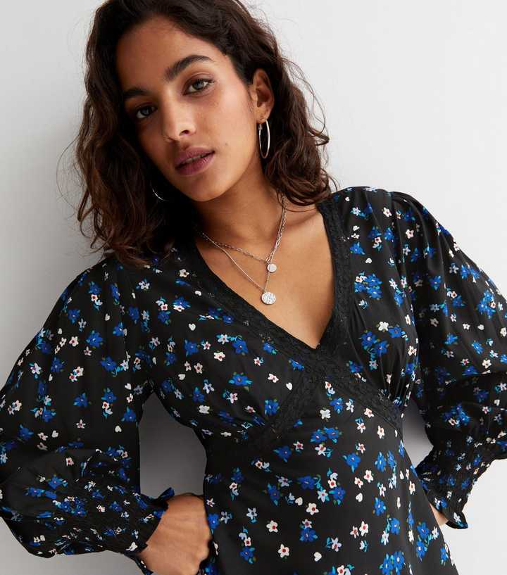 Petite Black Floral Crepe Long Puff Sleeve Lace Trim Mini Dress | New Look