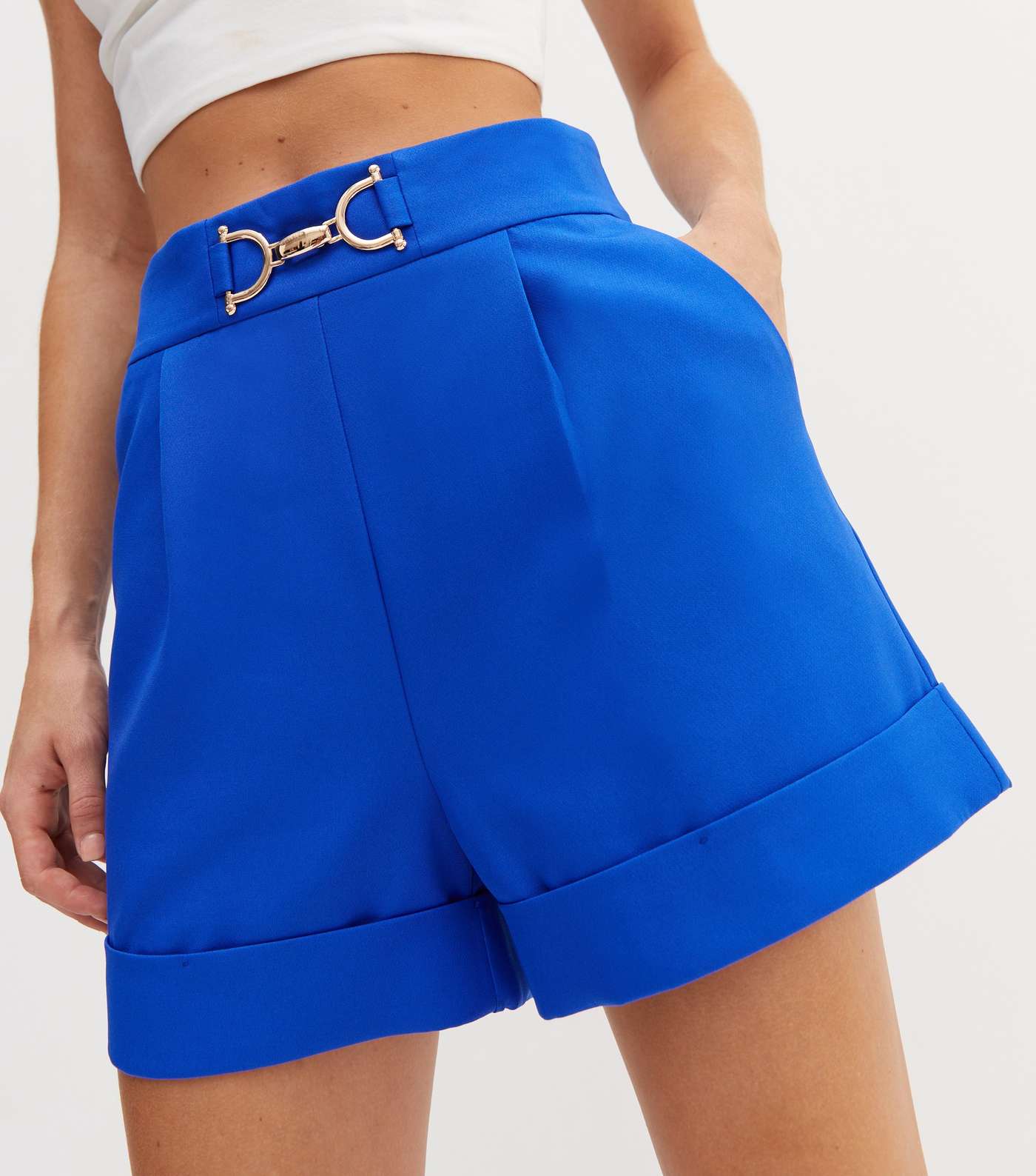 Cameo Rose Bright Blue Buckle Tailored Shorts Image 3