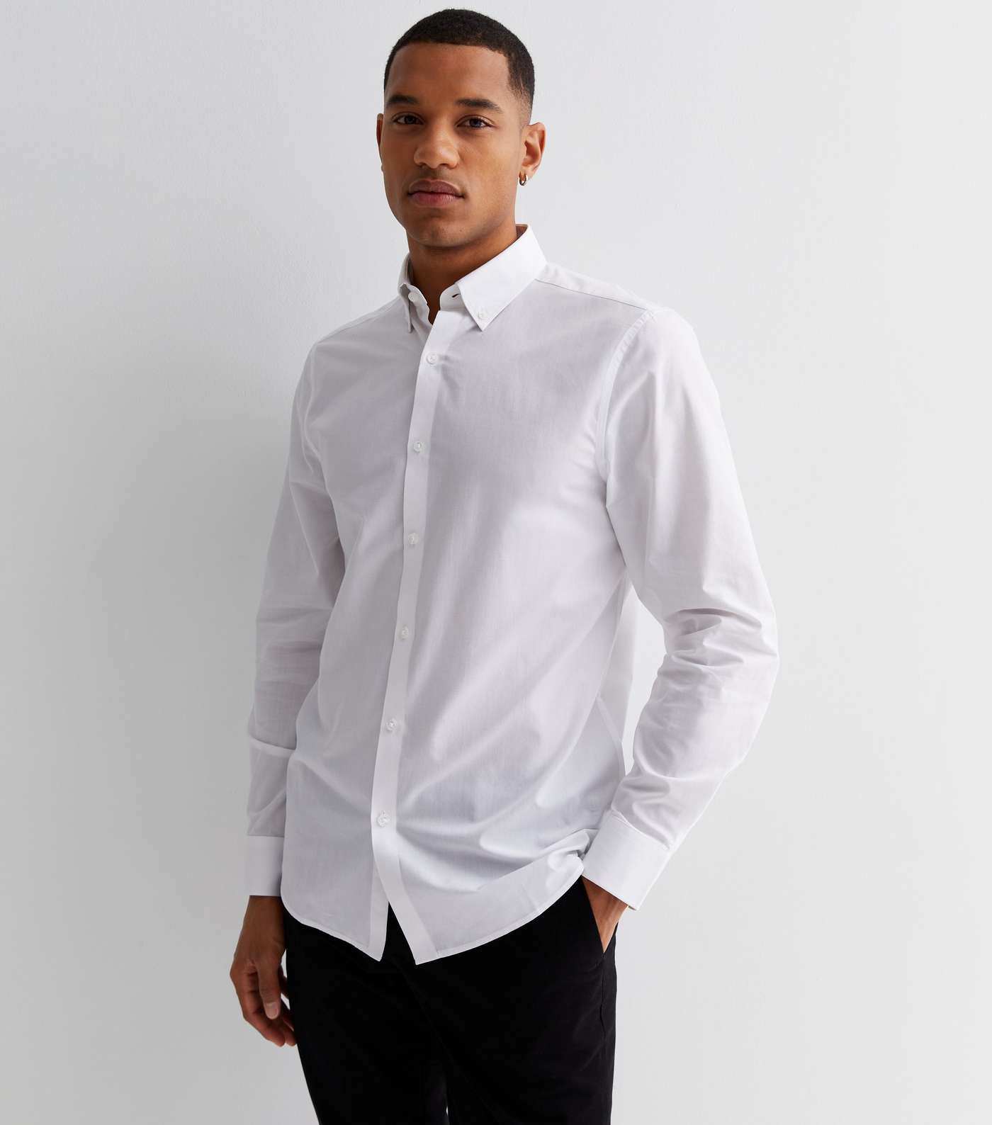 White Poplin Long Button Sleeve Shirt Image 2