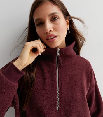 Maroon on sale half zip