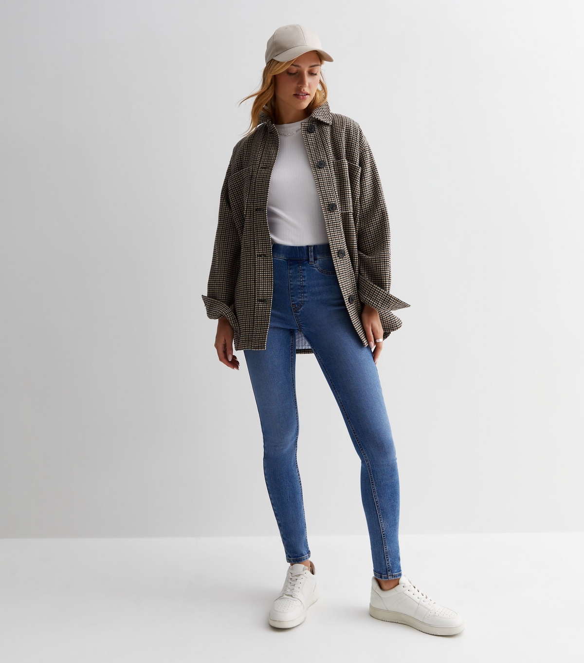 Women's Blue Lift & Shape Emilee Jeggings New Look