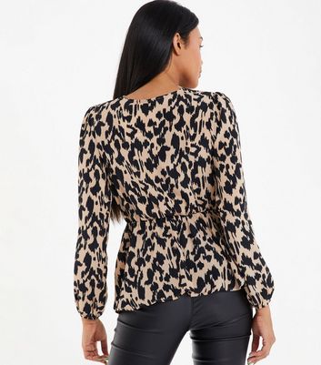 Quiz leopard print cheap peplum top