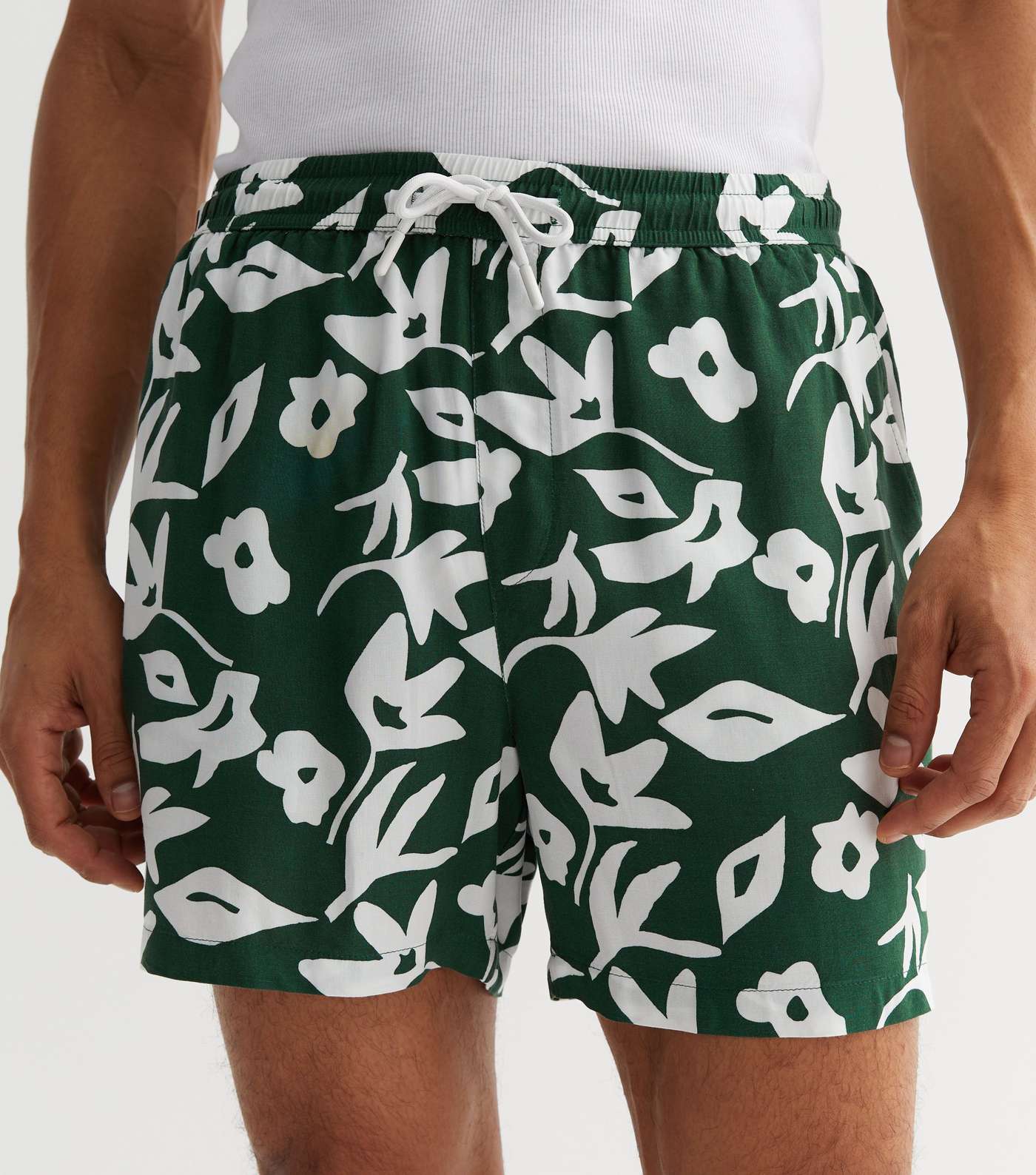 Green Floral Drawstring Shorts Image 2