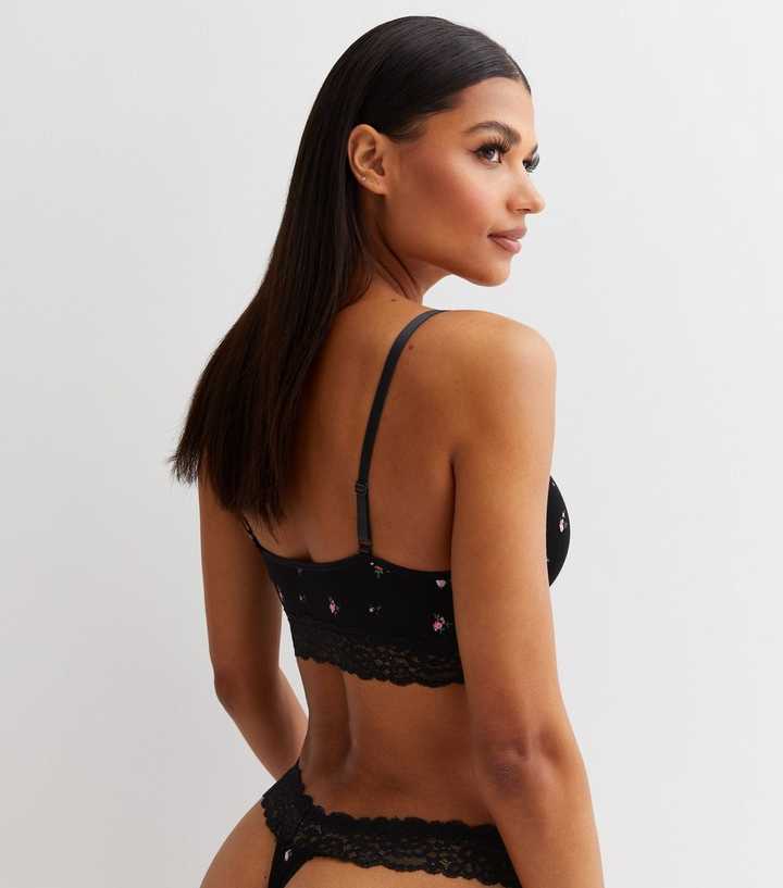 https://media2.newlookassets.com/i/newlook/848260009M4/womens/clothing/lingerie/black-floral-ribbed-lace-trim-seamless-thong.jpg?strip=true&qlt=50&w=720